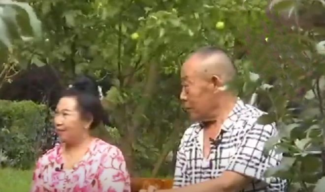 68岁大妈相亲每个月要2000块钱零花钱：我没儿没女想要个保障(图3)
