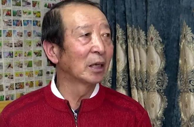 大爷带着全部家当相亲俘获大妈的芳心大妈：你就是我要找的人必赢国际(图1)