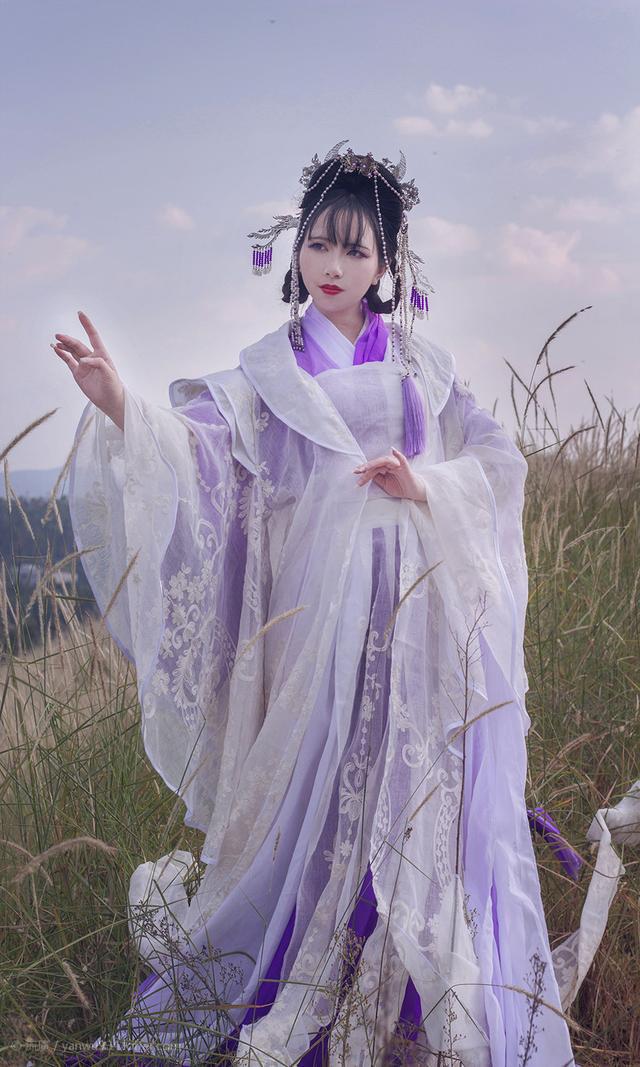 54岁女子貌美如花相亲63岁财大气粗的男子女子：我想嫁给你(图12)