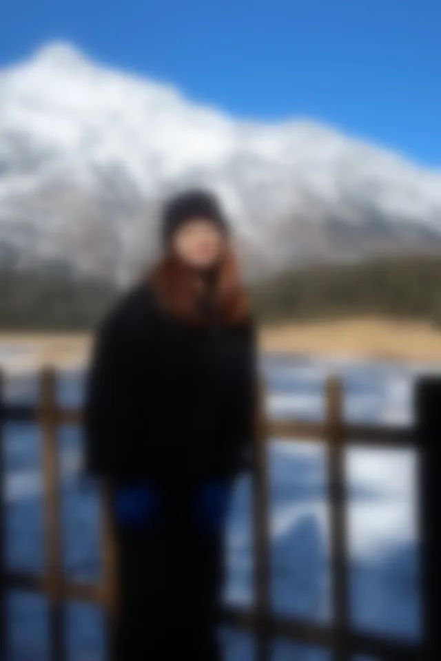 【杭州相亲】94年硕士MM家中独生女从事教育行业必赢国际(图1)