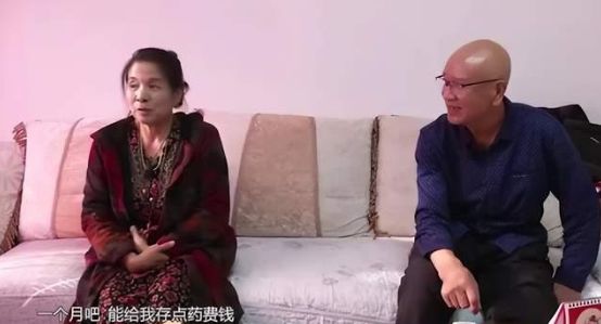59岁大爷相亲61岁漂亮大妈领证当天大妈变卦大爷：那我图什么(图3)