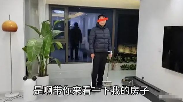 Bwin必赢31岁女子去相亲嫌弃28岁男子月薪1万2太低男子：你每月才2500(图1)