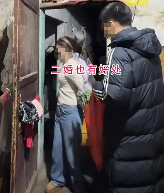 回顾：四川男子相亲二婚女子下午就上门做饭：你插翅难逃(图2)