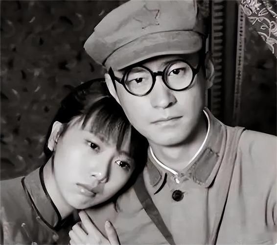 四川八旬老太相亲再婚新婚夜新郎突然说：60年前你就嫁过我(图12)