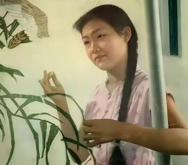 必赢国际96年我去相亲遭遇惊人巧合故意刁难竟发现她是老同学(图3)