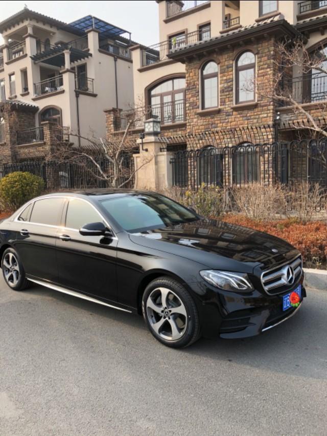 必赢国际为了筛选拜金女我家财万贯却开破面包去相亲结果半路车门掉了(图2)