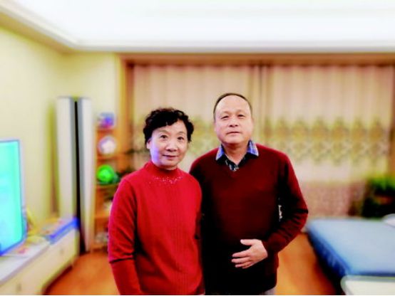 86年穿皮鞋相亲掉鞋跟姑娘骂我太装赶必赢国际走我第二天却把婚事订了(图1)