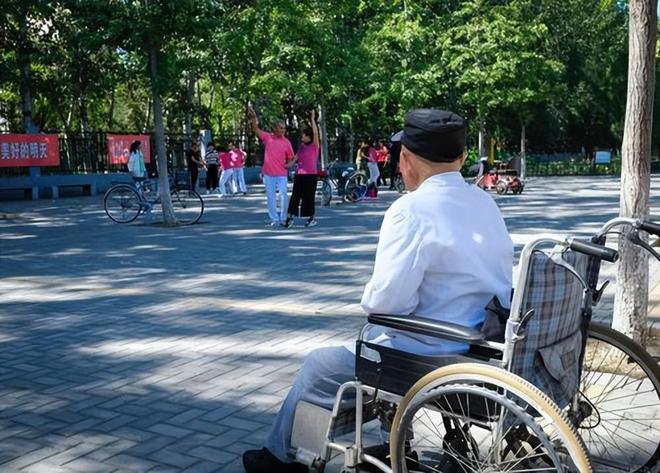 2024年女孩相亲新趋势：继续拼爹拼妈“五有”男生很抢手(图6)