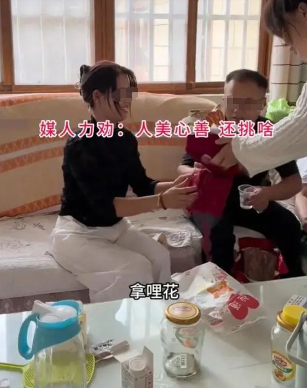 32岁女子相亲要带Bwin必赢前夫一起嫁男子全程发懵：再好我也不敢娶啊(图3)