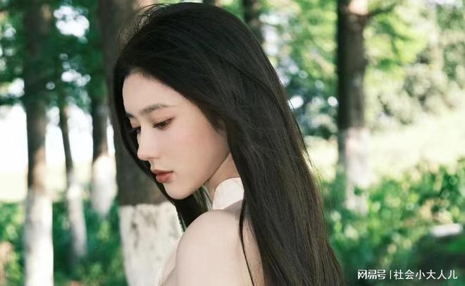 小姑养我11年提干后与女军医相亲我只提1个要求：为她养老！(图1)