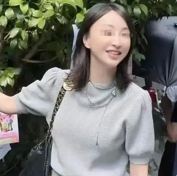 44岁单身女演员去相亲角被嫌弃太老生不出孩子：怕是要孤独终老必赢国际(图1)