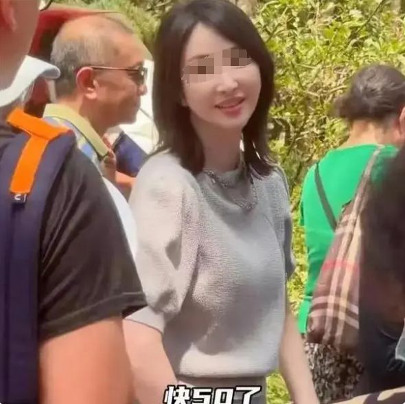 44岁单身女演员去相亲角被嫌弃太老生不出孩子：怕是要孤独终老必赢国际(图2)
