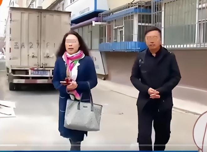56岁大妈相亲因长得太美吓跑相亲对象60岁大叔见了挪不开眼(图8)