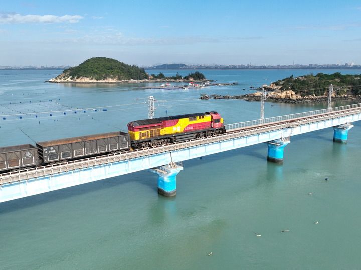 开拓造福各国、惠及世界的“幸福路”——高质量共建“一带一路”实现新跨越新发展(图7)