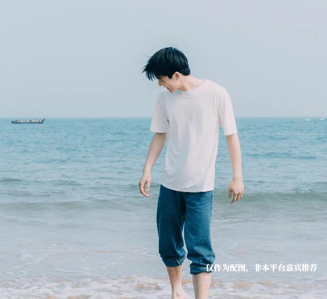 常州相亲！98年小哥哥工程师热爱动漫和小说…(图2)