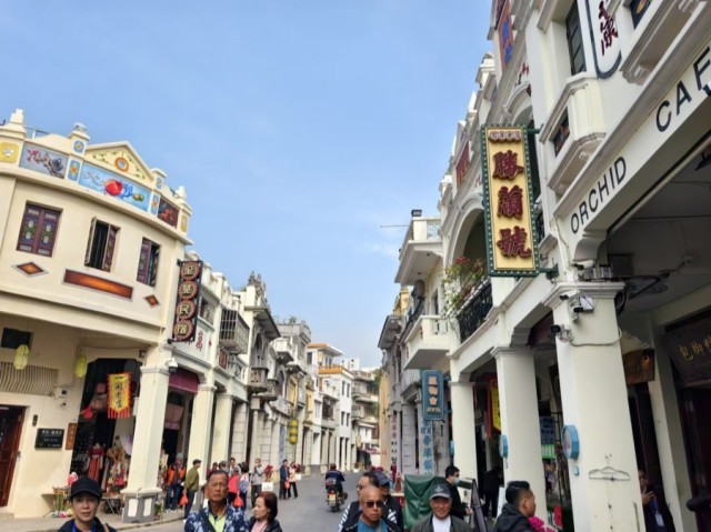 必赢国际【2024打卡中国】多元融合双向奔赴外国网红探索世界级湾区发展密码(图4)