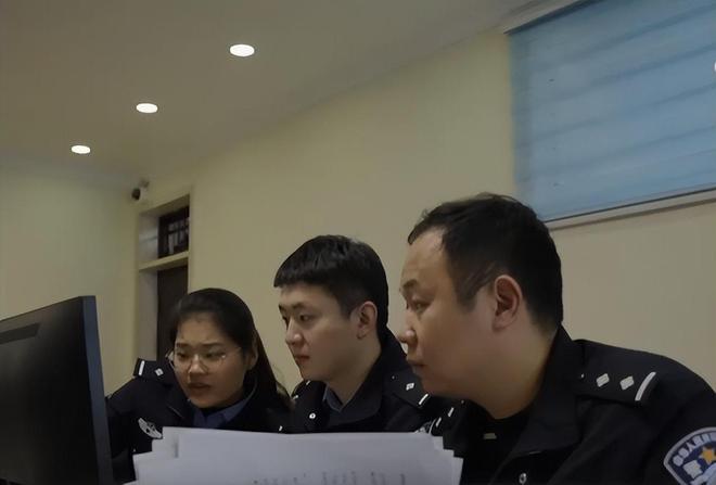 河南男大学生网上交友一查卡上4万全被骗嫌疑人刚入境就被抓(图9)