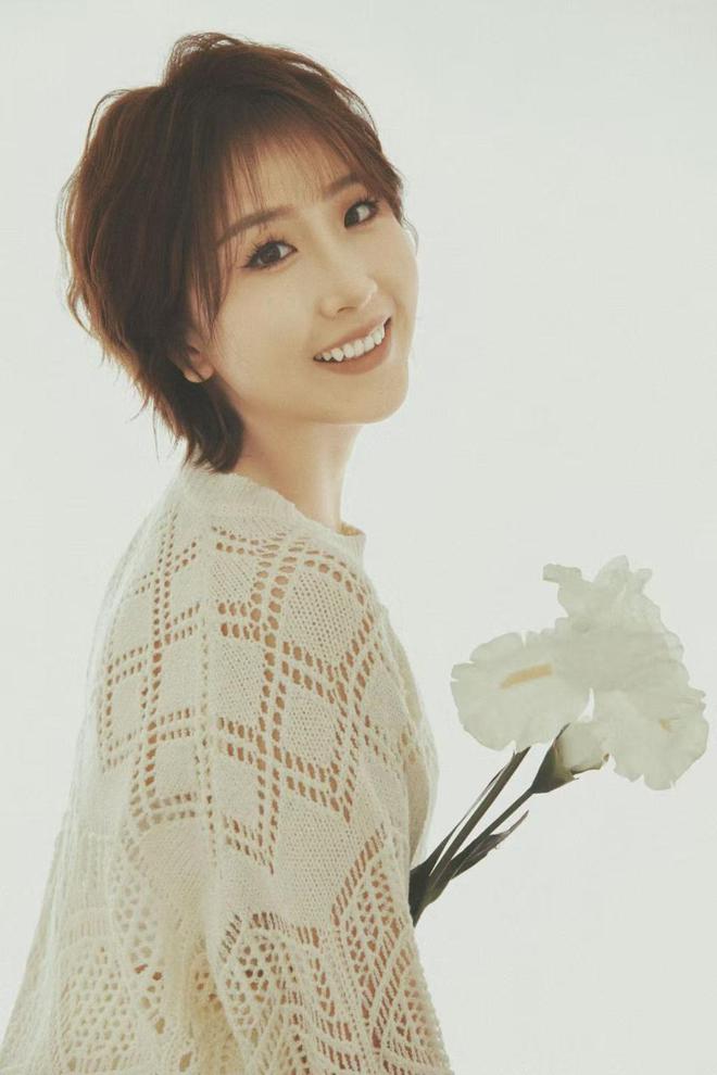 济南三甲医院医生博士小姐姐在千佛山相亲会期待同样优秀的你(图1)