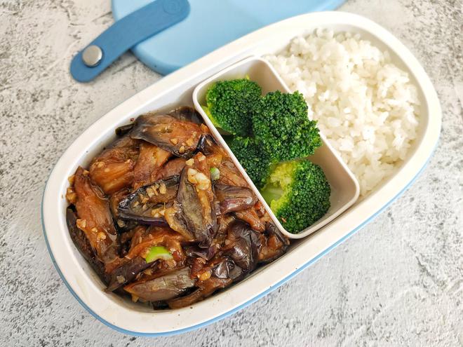 2025婚恋新趋势:房子车子OUT了!这三大标准正在刷新相亲市场(图5)