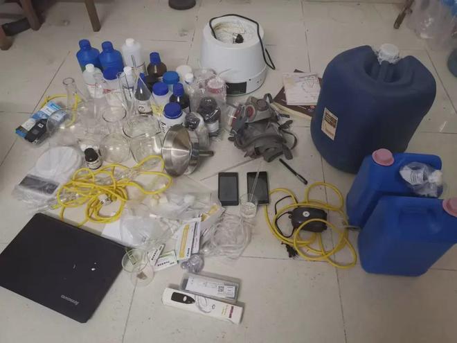 内蒙古警方破获特大新型网络制贩毒案缴获大量毒品并抓获21人！必赢国际(图3)