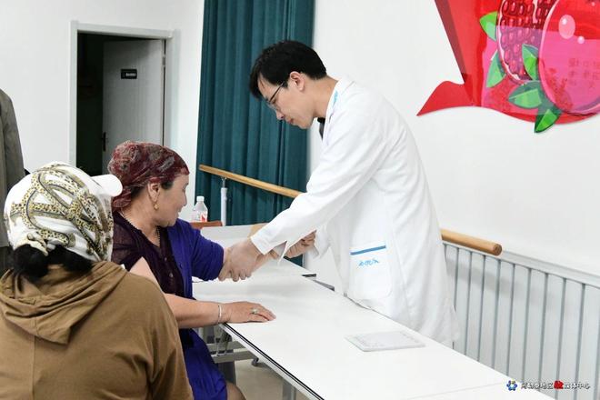 吉林援疆医生郭敏：为阿勒泰培养更多医疗人才(图1)