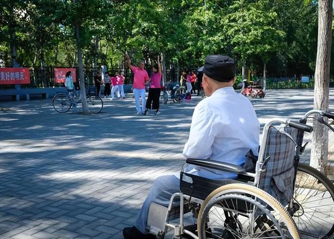 2024年女孩相亲新趋势:继续拼爹拼妈“五有”男生很抢手(图6)