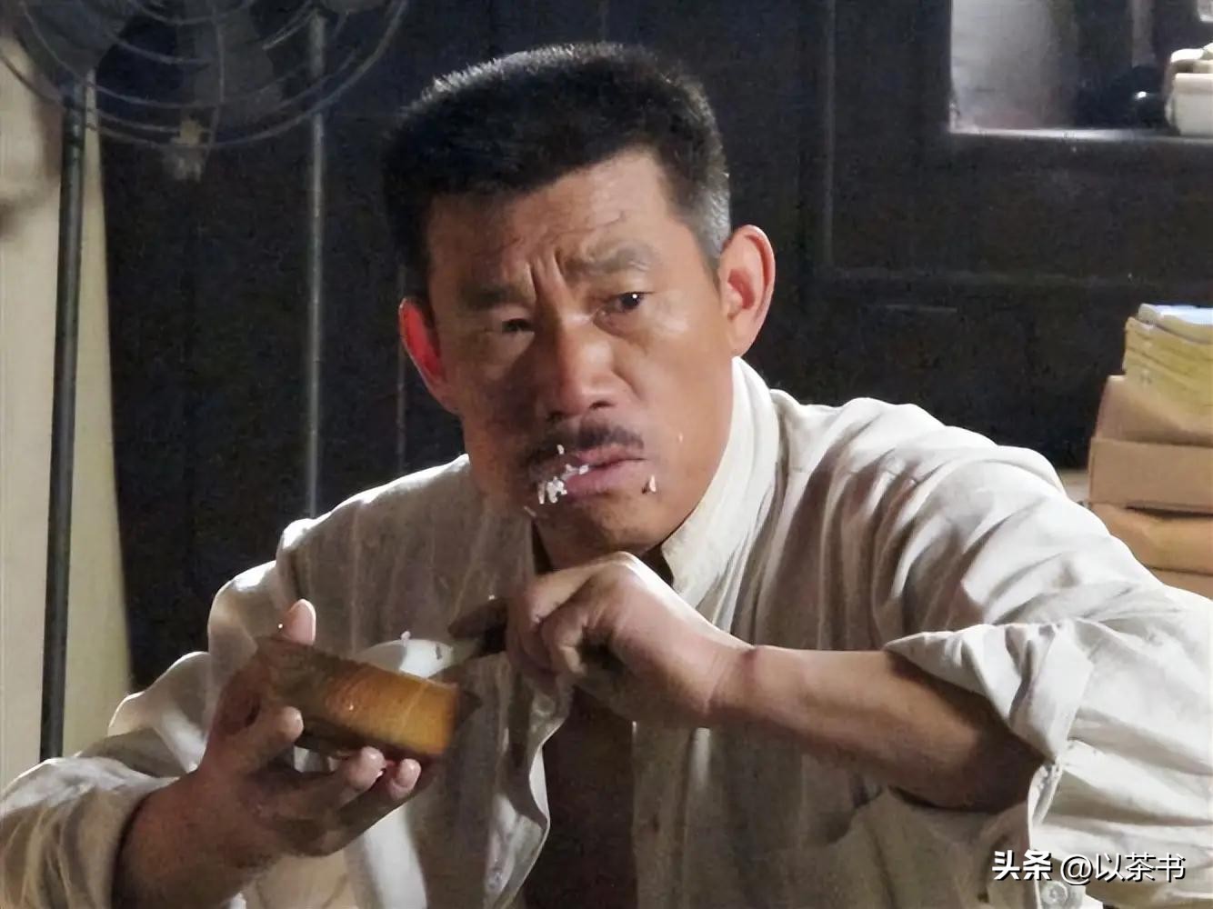 必赢国际他是鬼子专业户女儿因他演鬼子相亲被拒绝愧疚直言对不住女儿(图12)