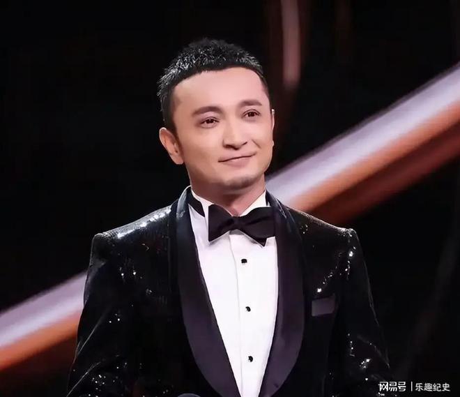 帕夏古丽的烦恼：相亲时被尼格买提搅局无孩离婚单身也幸福(图6)