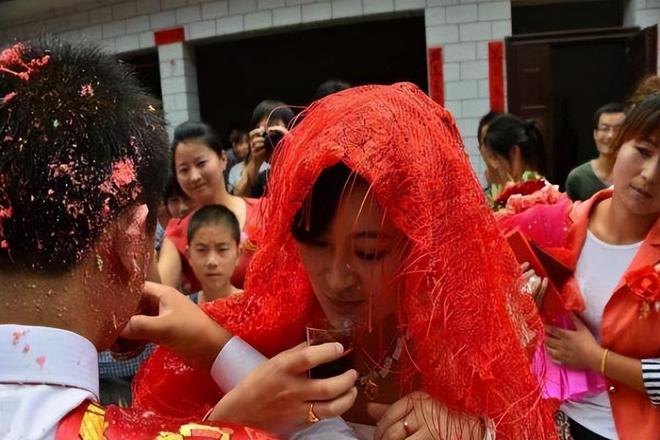 赚钱难、压力大越来越多人没有亲密行为不是不想是真不行了(图6)