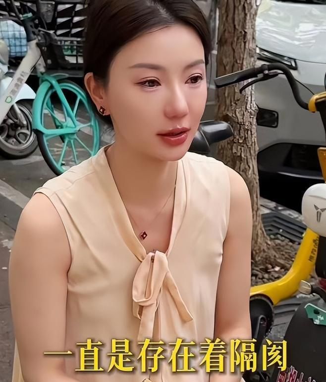 猴哥前妻何钰欣相亲！从现象级婚礼到相亲撕开3亿人的婚姻真相(图10)