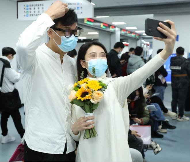 中国单身人口近3亿!日本没钱韩国看不到希望我国婚恋卡在哪?(图18)