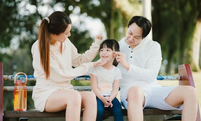 独生女家庭的新抉择:只要女儿幸福女婿是谁重要吗?(图2)