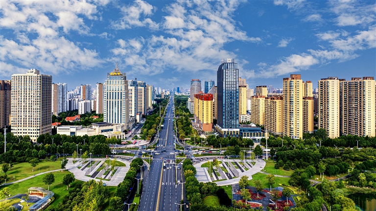 四中全会精神大家谈丨一路向北“飞”往京津冀(图1)