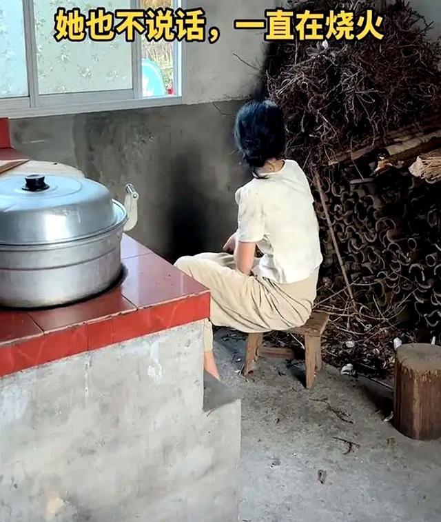 必赢江西30岁男子去相亲女生一直烧火不说话网友：感觉没戏(图3)