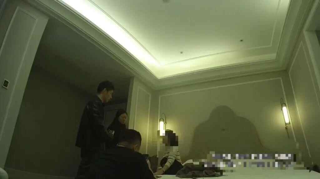 拍婚纱照见家长骗走60余万元的“军官女友”落网(图6)