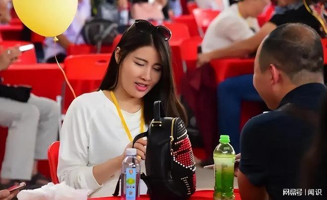 3000万光棍的困境正在被化解?2025年的婚恋现实出人意料(图7)