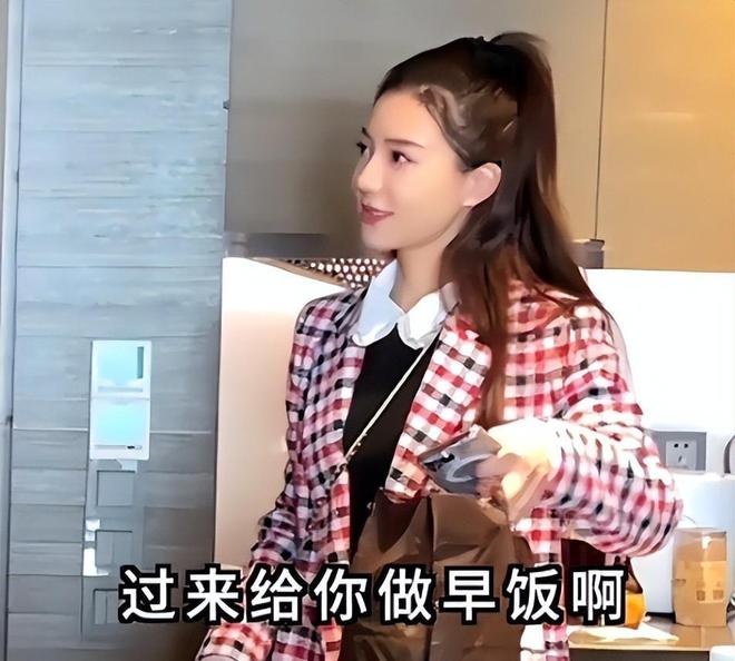 离婚线个月前妻高调官宣好消息撕碎了猴哥仅剩体面(图2)