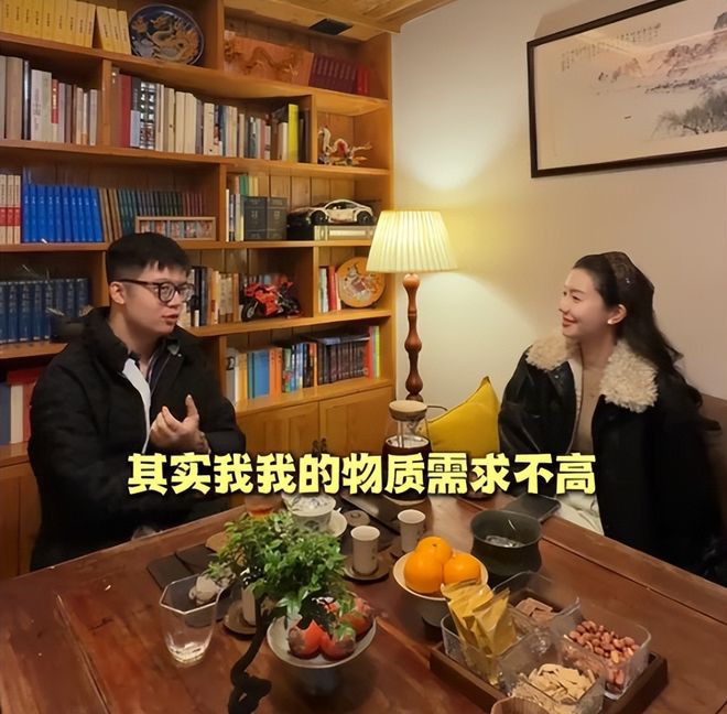 流量喂不饱婚姻网红猴哥的体面被前妻何钰欣一条官宣撕得粉碎(图7)