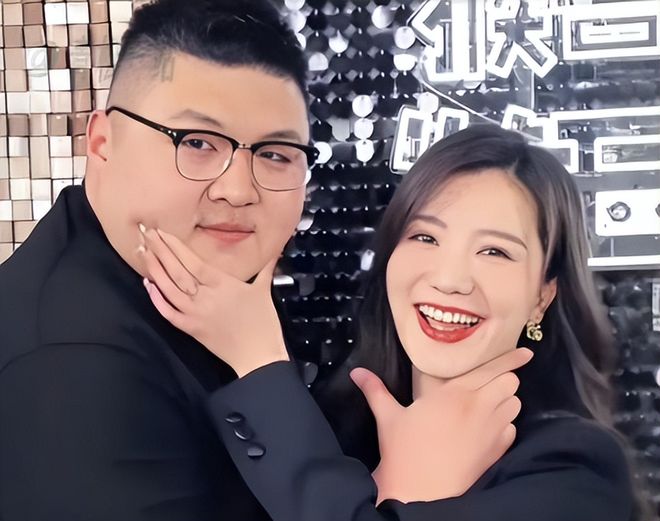 流量喂不饱婚姻网红猴哥的体面被前妻何钰欣一条官宣撕得粉碎(图10)