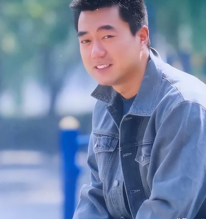 演员董勇:离婚后坚决不再婚45岁被嫂子“逼迫”相必赢国际亲竟娶到娇妻(图7)