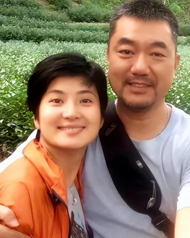 演员董勇:离婚后坚决不再婚45岁被嫂子“逼迫”相必赢国际亲竟娶到娇妻(图15)