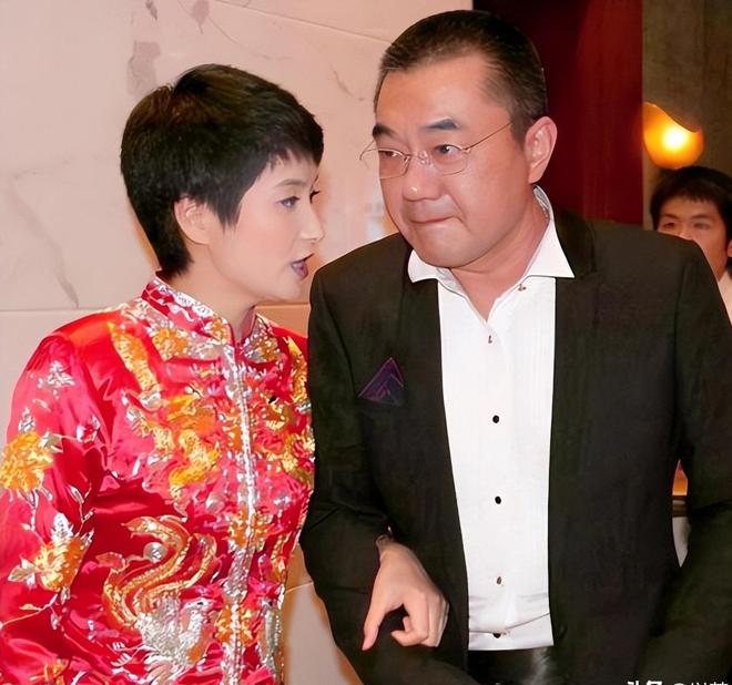 演员董勇:离婚后坚决不再婚45岁被嫂子“逼迫”相必赢国际亲竟娶到娇妻(图19)