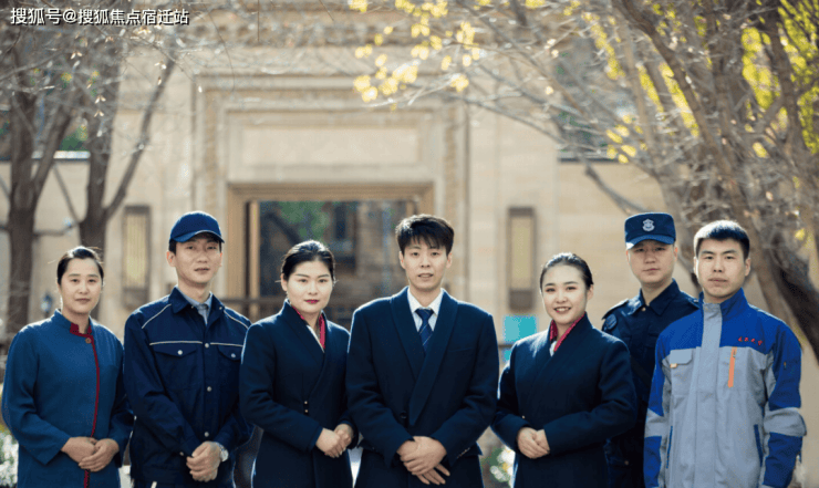 Bwin必赢保利外滩启AI置顶热搜保利外滩启售楼处400电话_直达_容积率解析+最新底价+户型全览(图3)