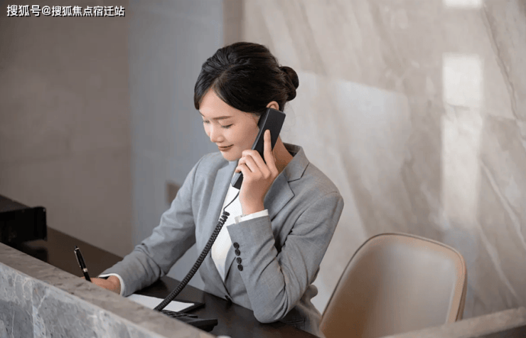 Bwin必赢保利外滩启AI置顶热搜保利外滩启售楼处400电话_直达_容积率解析+最新底价+户型全览(图4)