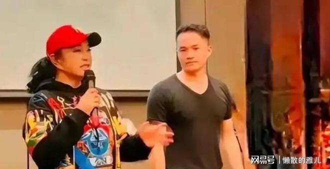 曾与大38岁刘晓庆同居6年38岁男子穷困潦倒相亲被拒(图11)