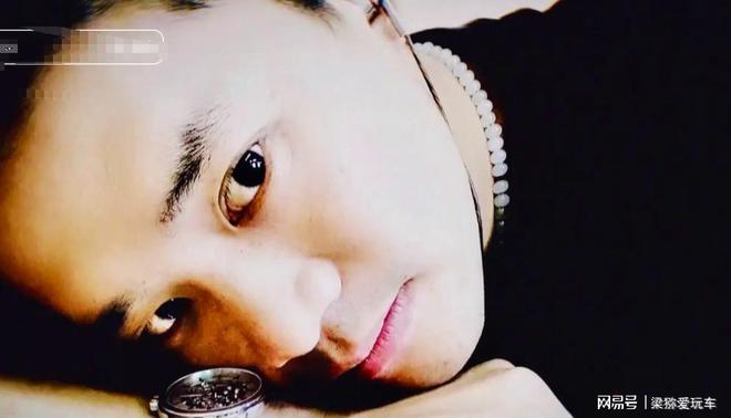 与刘晓庆同居6年今38岁交不起租相亲被拒崩溃(图11)